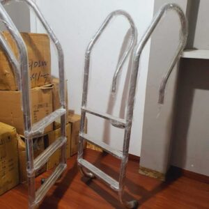 Tangga Kolam Renang Stainless 304 Anti karat Pipa 1,5 Inch Sudah di Las bukan rakitan